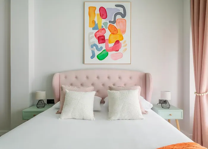 Charm Retreat *