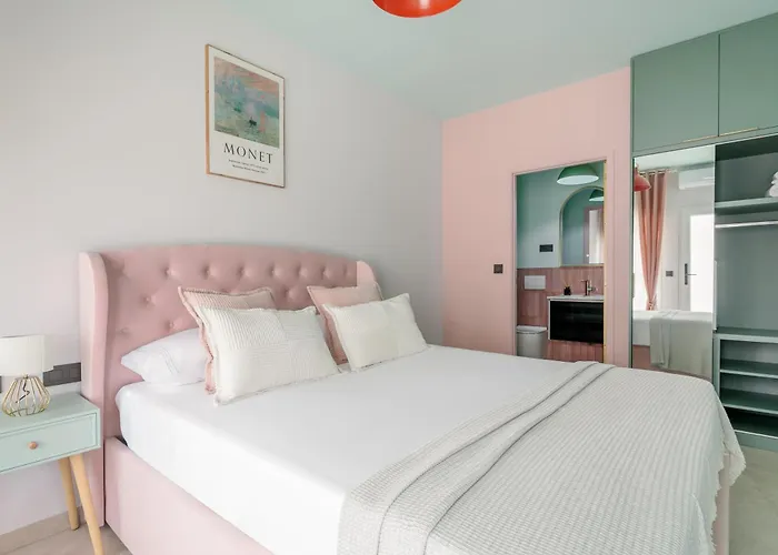 Charm Retreat